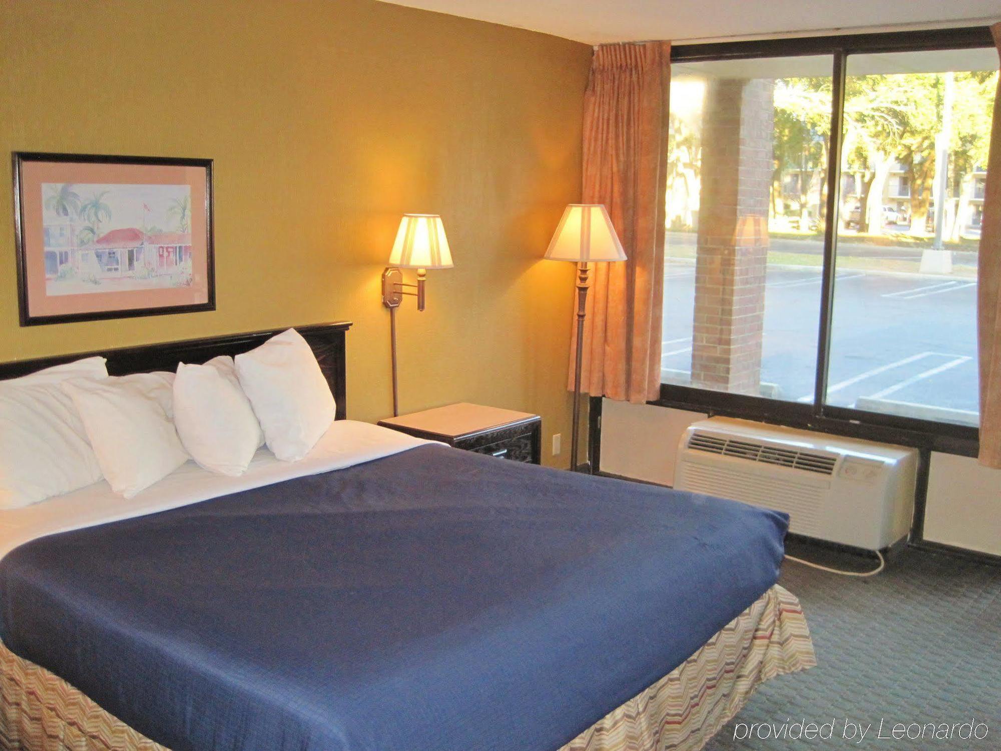 Rest And Relax Inn เพนซาโคลา ภายนอก รูปภาพ