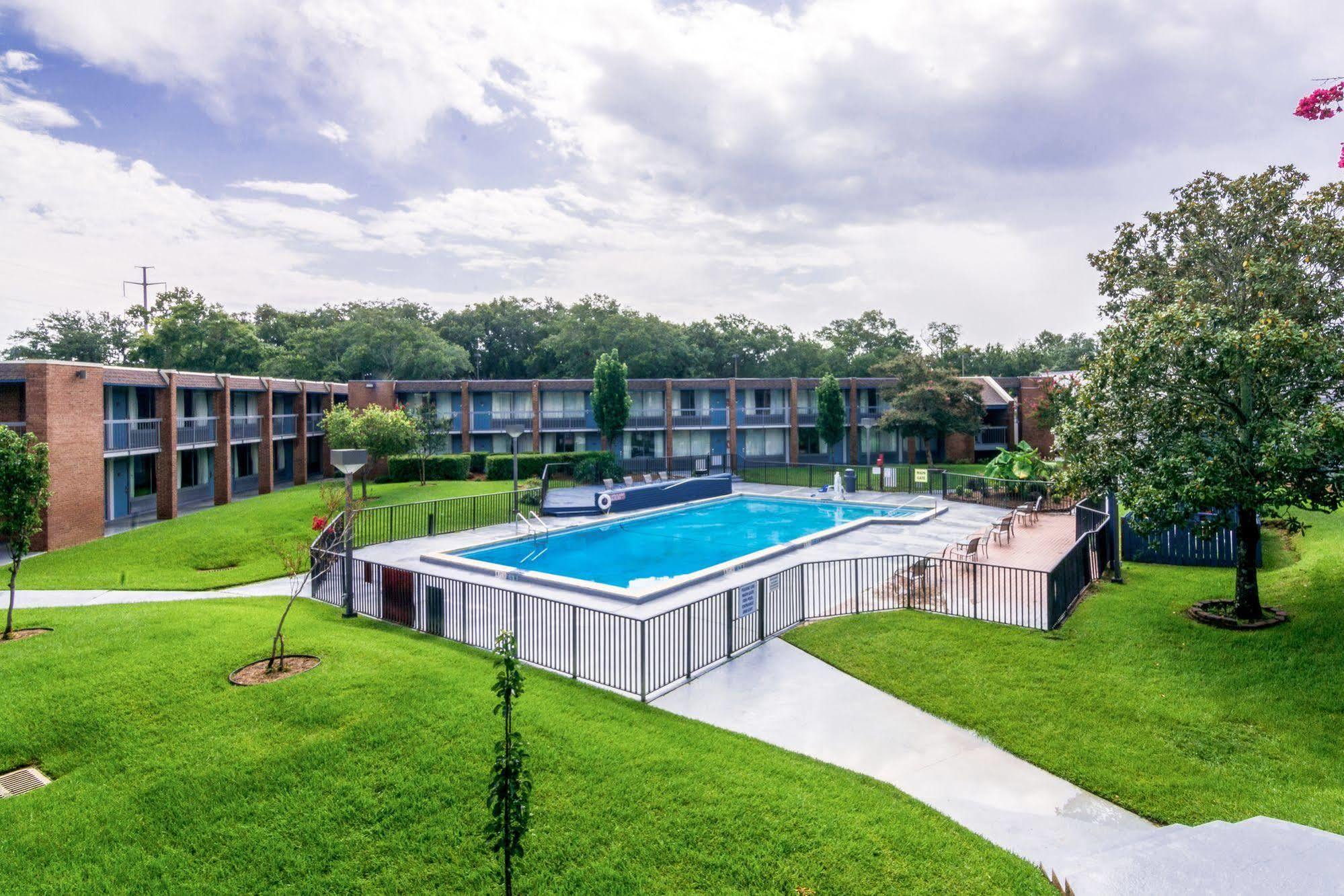 Rest And Relax Inn เพนซาโคลา ภายนอก รูปภาพ